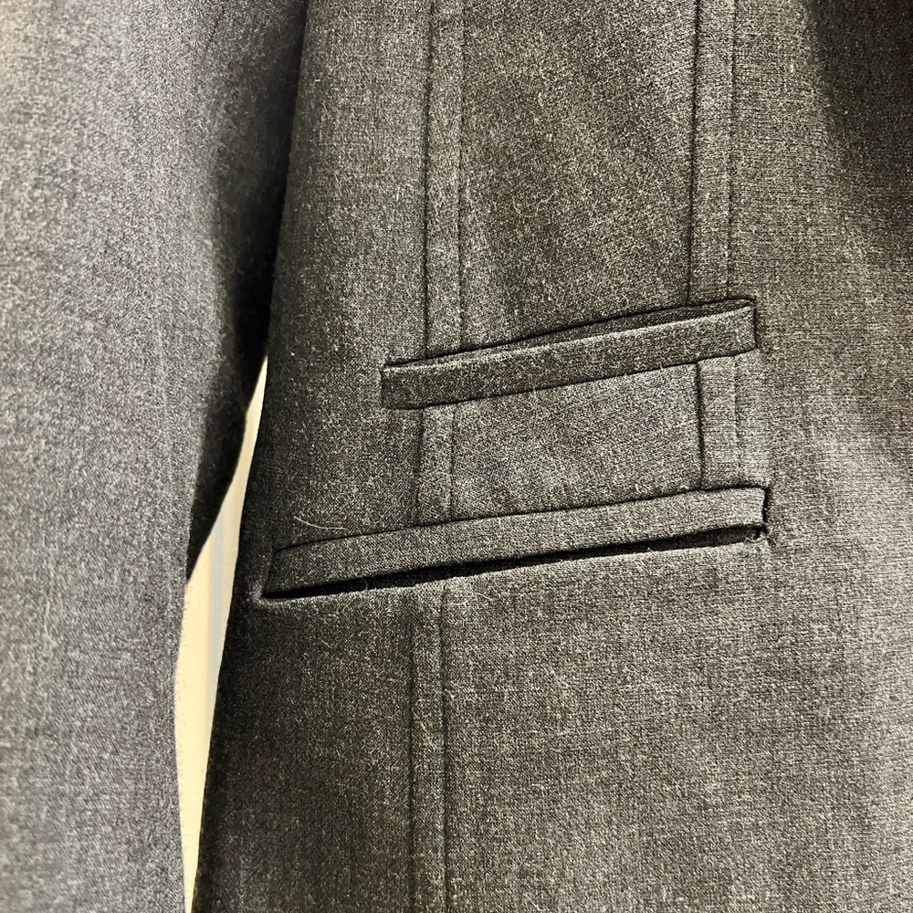 Trina Turk Satin Lapel Fitted Blazer - Picture 5 of 8